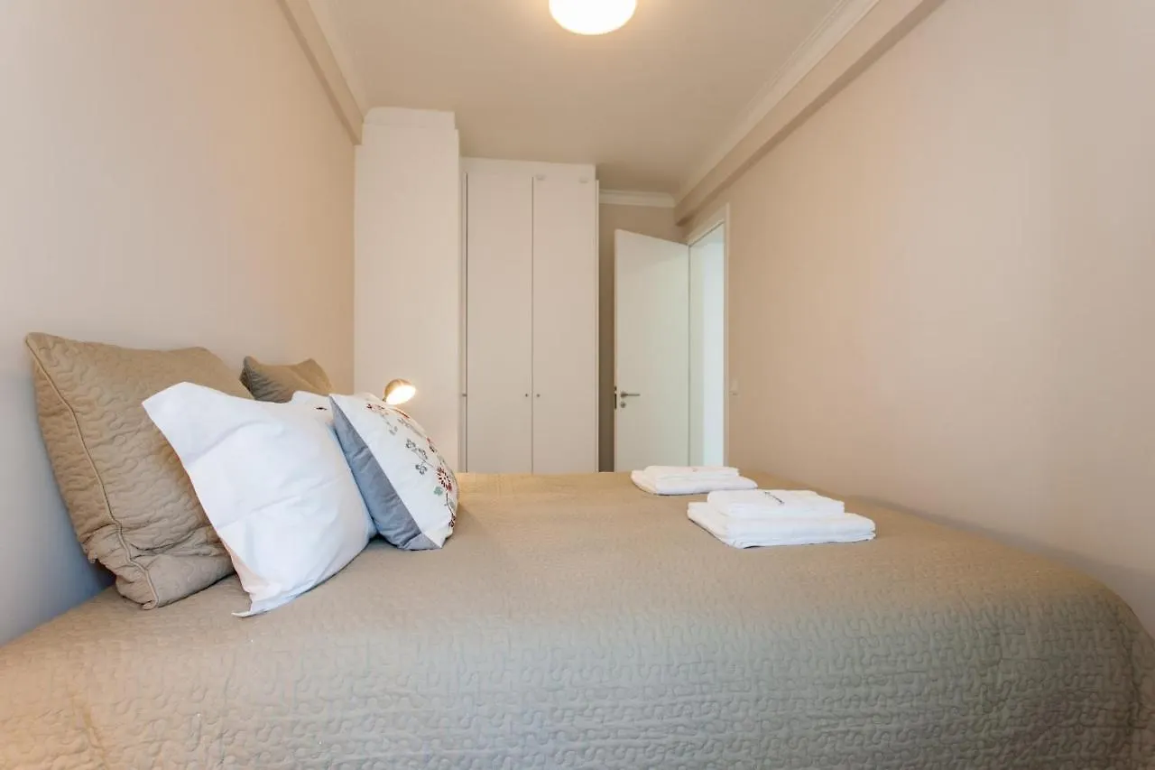 FLH Campo de Ourique Bright Apartment Lisboa